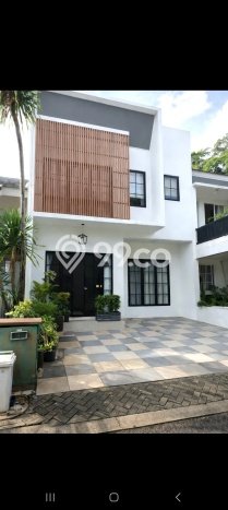 Rumah Elit LB 270m2 Siap Huni Desain Elegan di BSD City, Tangerang Rumah Elit LB 270m2 Siap Huni Desain Elegan di BSD City, Tangerang
