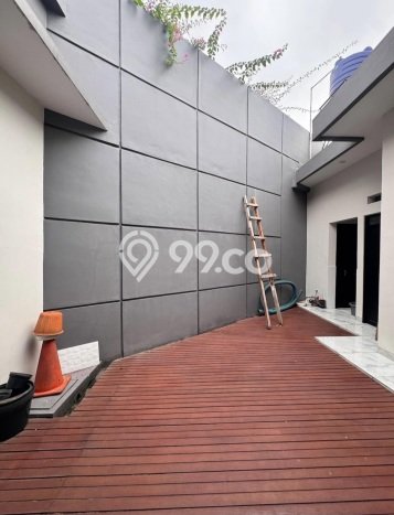 Rumah Elit Modern Siap Huni di BSD City Tangerang Rumah Elit Modern Siap Huni di BSD City Tangerang