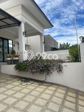 Dijual Rumah Luas Elegan Dengan View Cantik di Setiabudi, Bandung Dijual Rumah Luas Elegan Dengan View Cantik di Setiabudi, Bandung