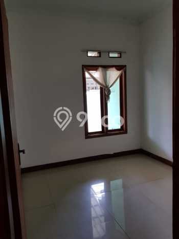 LOKASI TERBAIK! Rumah di Cibaduyut, 2 KT, Lingkungan Elite, Luas 100m² Bangunan 75m² LOKASI TERBAIK! Rumah di Cibaduyut, 2 KT, Lingkungan Elite, Luas 100m² Bangunan 75m²