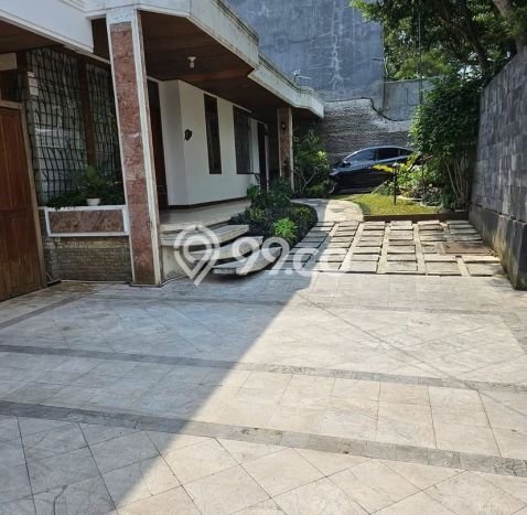 Ready to Use! Premium House LT 498m2 Desain Modern di Setra Sari Ready to Use! Premium House LT 498m2 Desain Modern di Setra Sari
