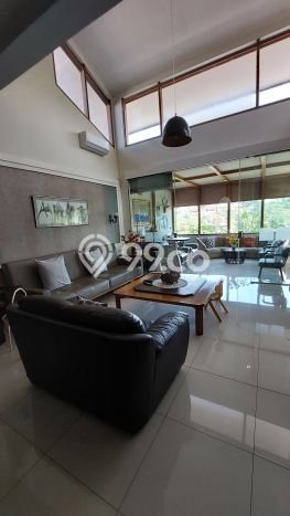 Bisa KPR! Rumah Strategis area , Luas 495m2m² Bangunan 400m2m² Bisa KPR! Rumah Strategis area , Luas 495m2m² Bangunan 400m2m²