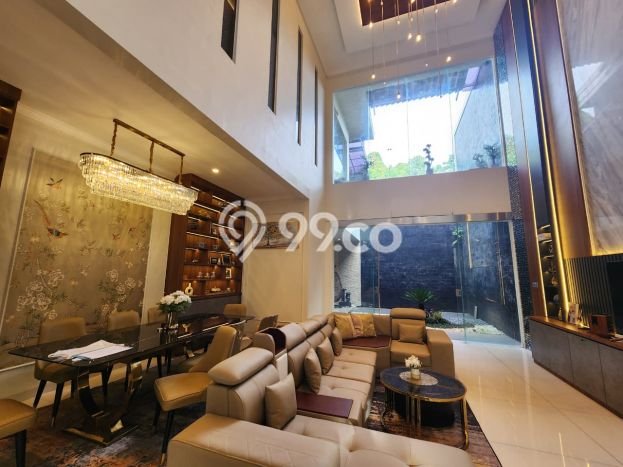 Rumah Elit Modern Tanpa Renovasi di Setiabudi Bandung Rumah Elit Modern Tanpa Renovasi di Setiabudi Bandung