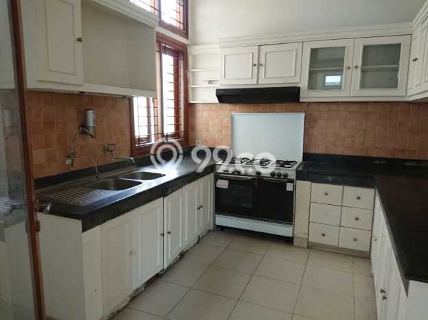 Rumah di , Bandung, LT 375m2m² LB 500m2m² Rumah di , Bandung, LT 375m2m² LB 500m2m²