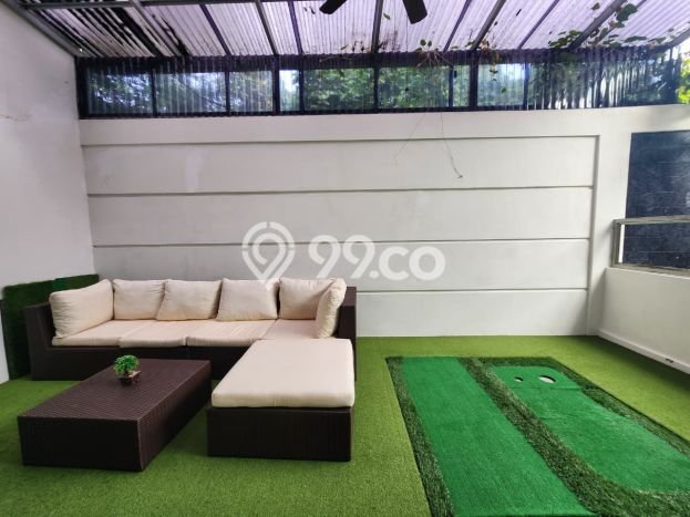 Rumah Elit Modern Tanpa Renovasi di Setiabudi Bandung Rumah Elit Modern Tanpa Renovasi di Setiabudi Bandung