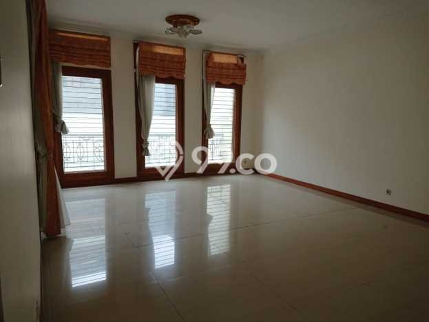 Rumah di , Bandung, LT 375m2m² LB 500m2m² Rumah di , Bandung, LT 375m2m² LB 500m2m²