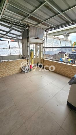 Rumah Minimalis 3 KT di Taman Holis Indah Bandung Semi Furnished Rumah Minimalis 3 KT di Taman Holis Indah Bandung Semi Furnished