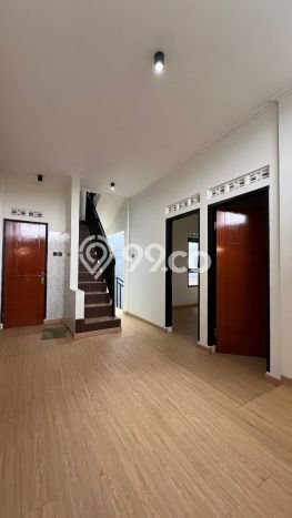 Dijual Rumah 5 Kamar Lokasi Ideal Bagus dan Strategis di Rancasari Dijual Rumah 5 Kamar Lokasi Ideal Bagus dan Strategis di Rancasari