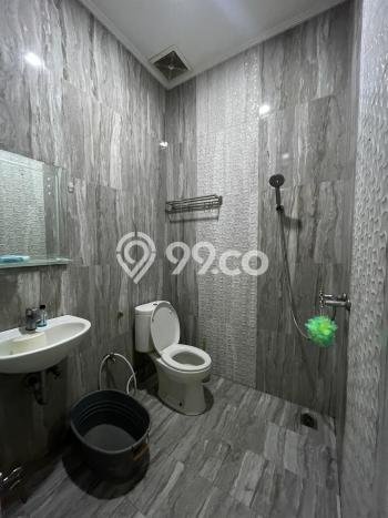 Siap Huni Hunian Elit 6 Kamar di Babakan Ciparay Dekat ke Mana Saja Siap Huni Hunian Elit 6 Kamar di Babakan Ciparay Dekat ke Mana Saja