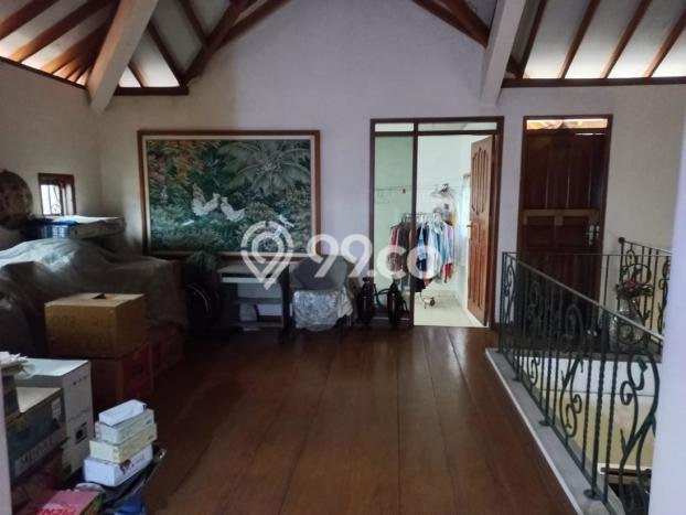 Rumah Mewah Siap Huni LT 400m2 di Sukasari, Bandung Rumah Mewah Siap Huni LT 400m2 di Sukasari, Bandung