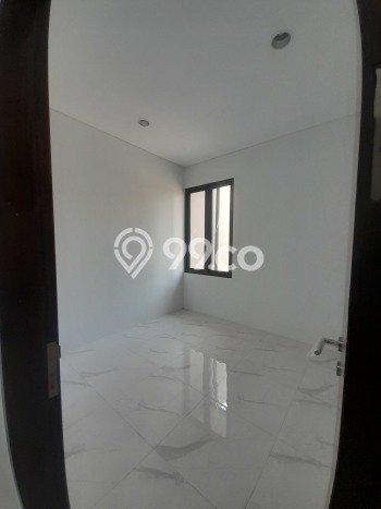 INVESTASI TEPAT! Rumah area Dayeuhkolot, Luas 100m2m² Bangunan 70m2m² INVESTASI TEPAT! Rumah area Dayeuhkolot, Luas 100m2m² Bangunan 70m2m²
