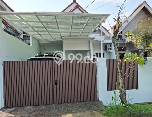 Rumah Minimalis 3 Kamar LT 120m2 di Graha Raya Rumah Minimalis 3 Kamar LT 120m2 di Graha Raya