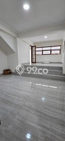 Dijual Rumah 4 KT di Sektor 1 - Bintaro, Jakarta Selatan - LT 179m² Dijual Rumah 4 KT di Sektor 1 - Bintaro, Jakarta Selatan - LT 179m²