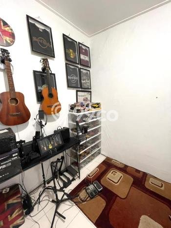 Rumah Modern 4 KT di Bintaro Tangerang Selatan Unfurnished Rumah Modern 4 KT di Bintaro Tangerang Selatan Unfurnished