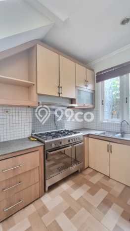 Dijual Rumah Luas Megah Dengan View Cantik di Bintaro, Tangerang Selatan Dijual Rumah Luas Megah Dengan View Cantik di Bintaro, Tangerang Selatan