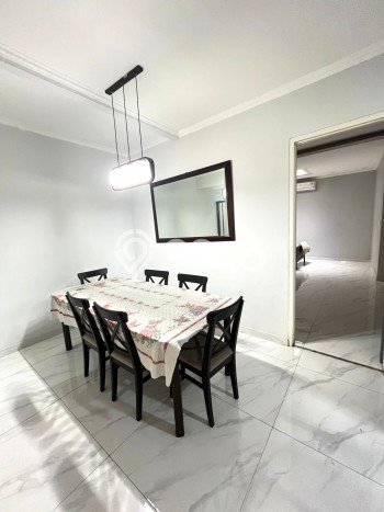 Rumah Mewah LB 240m2 Siap Huni Desain Elegan di Bintaro, Tangerang Selatan Rumah Mewah LB 240m2 Siap Huni Desain Elegan di Bintaro, Tangerang Selatan