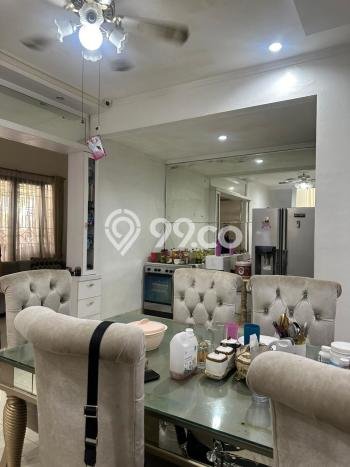 Rumah Elit LB 350m2 Siap Huni Desain Elegan di Bintaro, Tangerang Selatan Rumah Elit LB 350m2 Siap Huni Desain Elegan di Bintaro, Tangerang Selatan