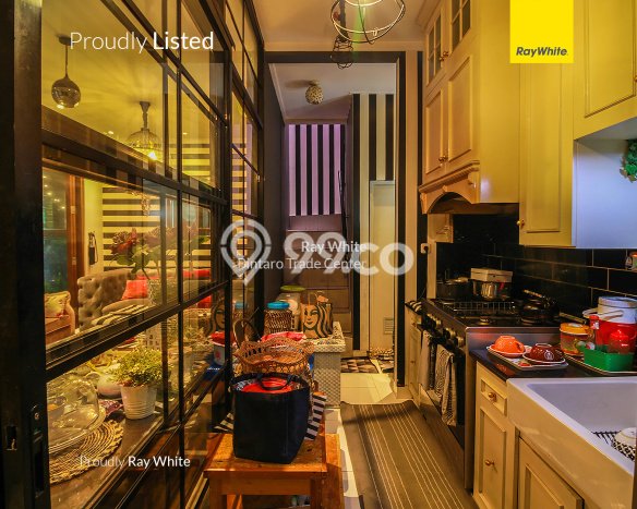 Rumah Mewah LB 135m2 Siap Pakai Desain Elegan di Bintaro, Tangerang Selatan Rumah Mewah LB 135m2 Siap Pakai Desain Elegan di Bintaro, Tangerang Selatan
