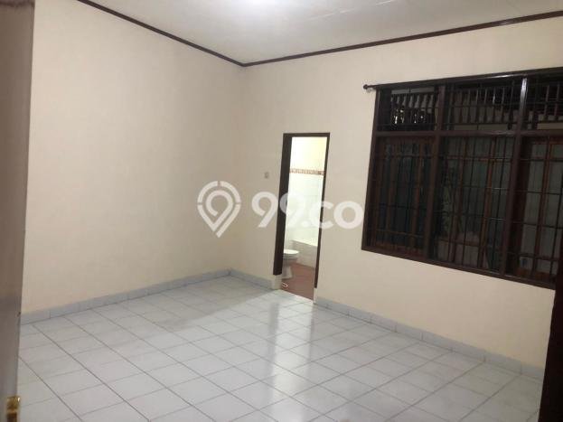 Rumah dengan Lokasi Strategis 4 KT di Ciputat, Tangerang Selatan Rumah dengan Lokasi Strategis 4 KT di Ciputat, Tangerang Selatan