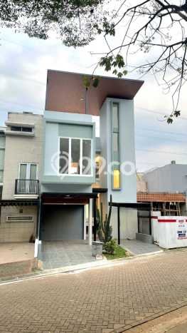 Hunian Mewah LB 200m2 Siap Pakai Desain Elegan di Bintaro, Tangerang Selatan Hunian Mewah LB 200m2 Siap Pakai Desain Elegan di Bintaro, Tangerang Selatan