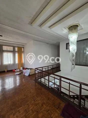 Rumah Luxury Modern Siap Huni di Setiabudi Bandung Rumah Luxury Modern Siap Huni di Setiabudi Bandung
