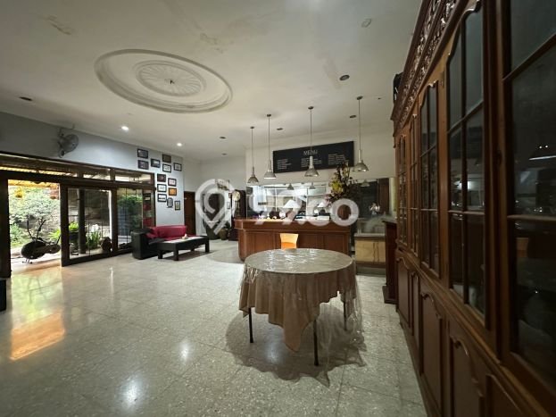 For Sale! Luxury House LT 600m2 Desain Modern di Bandung Kota For Sale! Luxury House LT 600m2 Desain Modern di Bandung Kota
