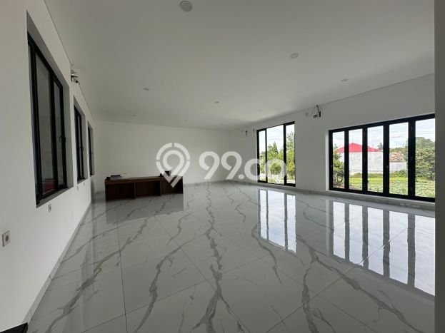 Rumah Elit LB 700m2 Siap Huni Desain Elegan di Bandung Kota, Bandung Rumah Elit LB 700m2 Siap Huni Desain Elegan di Bandung Kota, Bandung