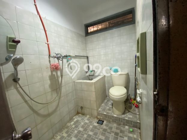Siap Huni Hunian Elit 6 Kamar di Antapani Dekat ke Mana Saja Siap Huni Hunian Elit 6 Kamar di Antapani Dekat ke Mana Saja