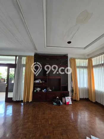 Rumah Luxury Modern Siap Huni di Setiabudi Bandung Rumah Luxury Modern Siap Huni di Setiabudi Bandung