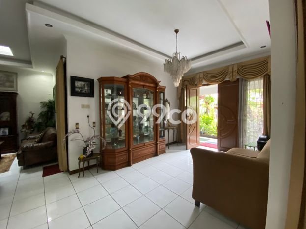 Siap Huni Hunian Elit 6 Kamar di Antapani Dekat ke Mana Saja Siap Huni Hunian Elit 6 Kamar di Antapani Dekat ke Mana Saja