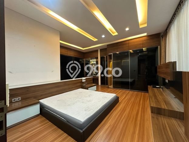 Hunian Elit LB 500m2 Siap Pakai Desain Elegan di Pasteur, Bandung Hunian Elit LB 500m2 Siap Pakai Desain Elegan di Pasteur, Bandung