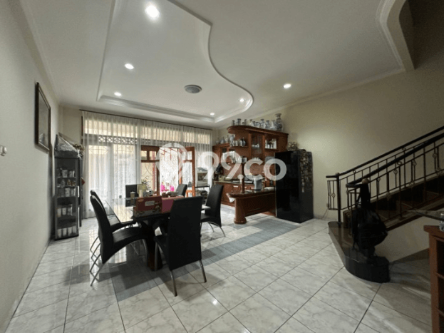 Rumah Luxury Modern Tanpa Renovasi di Setra Duta Bandung Rumah Luxury Modern Tanpa Renovasi di Setra Duta Bandung