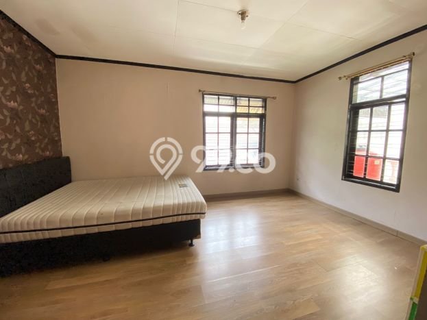 Siap Huni Hunian Elit 6 Kamar di Antapani Dekat ke Mana Saja Siap Huni Hunian Elit 6 Kamar di Antapani Dekat ke Mana Saja