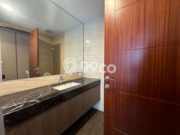 Apartemen Strategis 162m2 di Hegarmanah Bandung 3 KT Apartemen Strategis 162m2 di Hegarmanah Bandung 3 KT