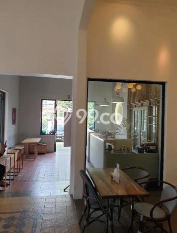 Komersial Siap Pakai Kawasan , Luas 350m2m², Lokasi Bisnis, Akses Mudah Komersial Siap Pakai Kawasan , Luas 350m2m², Lokasi Bisnis, Akses Mudah