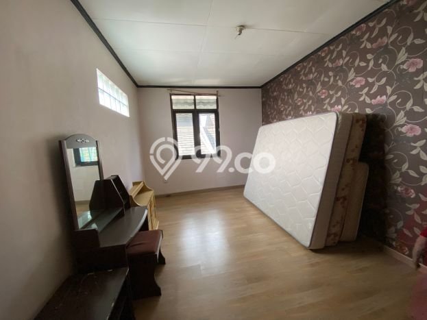 Siap Huni Hunian Elit 6 Kamar di Antapani Dekat ke Mana Saja Siap Huni Hunian Elit 6 Kamar di Antapani Dekat ke Mana Saja