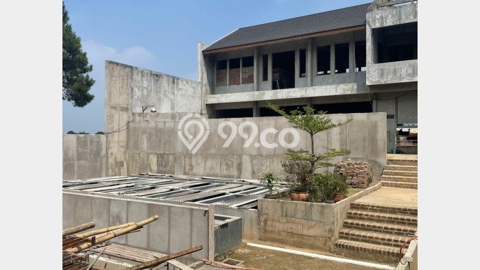 Rumah Elit Modern Tanpa Renovasi di Setiabudi Bandung Rumah Elit Modern Tanpa Renovasi di Setiabudi Bandung