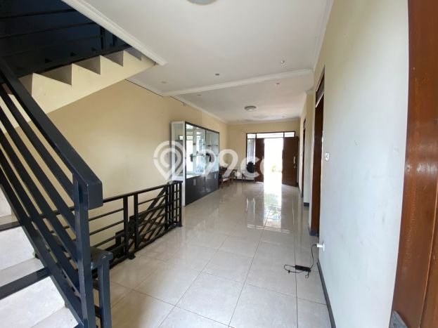 Rumah Modern 3 KT di Cipaku Bandung Unfurnished Rumah Modern 3 KT di Cipaku Bandung Unfurnished