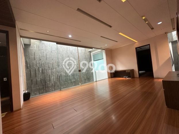 Rumah Elit Modern Tanpa Renovasi di Pasteur Bandung Rumah Elit Modern Tanpa Renovasi di Pasteur Bandung