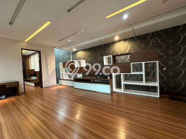 Hunian Elit LB 500m2 Siap Pakai Desain Elegan di Pasteur, Bandung Hunian Elit LB 500m2 Siap Pakai Desain Elegan di Pasteur, Bandung