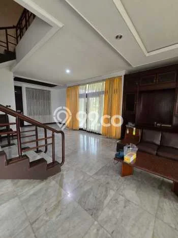 Rumah Luxury Modern Siap Huni di Setiabudi Bandung Rumah Luxury Modern Siap Huni di Setiabudi Bandung