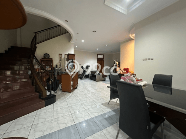 Rumah Luxury Modern Tanpa Renovasi di Setra Duta Bandung Rumah Luxury Modern Tanpa Renovasi di Setra Duta Bandung