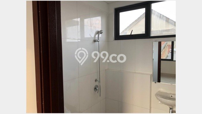Rumah Modern 2 KT LT 76m2 di Taman Kopo Indah Rumah Modern 2 KT LT 76m2 di Taman Kopo Indah