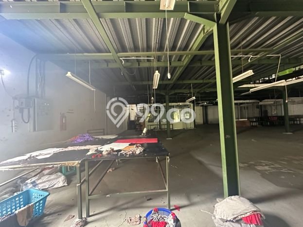 Gudang Dijual di Bandung LT 2019m2 & LB 1171m2 Lokasi Terbaik! Gudang Dijual di Bandung LT 2019m2 & LB 1171m2 Lokasi Terbaik!