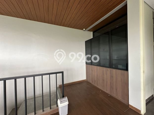 Rumah Nyaman dengan Luas Tanah 314m2m² dan Luas Bangunan 350m2m² di Area , Bandung Rumah Nyaman dengan Luas Tanah 314m2m² dan Luas Bangunan 350m2m² di Area , Bandung