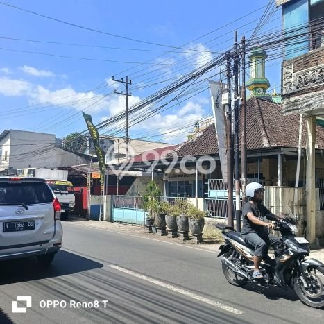 For Sale! Luxury House LT 218m2 Desain Modern di Dieng For Sale! Luxury House LT 218m2 Desain Modern di Dieng