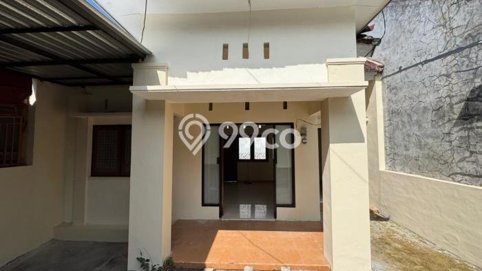 Rumah Luas Asri 2 KT Siap Pakai di Merjosari Malang Rumah Luas Asri 2 KT Siap Pakai di Merjosari Malang
