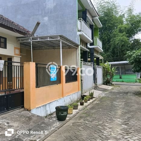 Rumah PREMIUM di , Malang, LT 99m2m² Bangunan 45m2m² KESEMPATAN TERBATAS! Rumah PREMIUM di , Malang, LT 99m2m² Bangunan 45m2m² KESEMPATAN TERBATAS!
