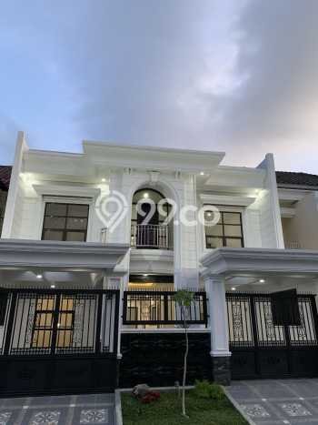 Rumah di Araya, LT 200m2m², Bangunan 360m2m² Rumah di Araya, LT 200m2m², Bangunan 360m2m²