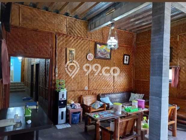 HOT LISTING! Rumah Siap Huni di , LT 436m2m² LB 250m2m² HOT LISTING! Rumah Siap Huni di , LT 436m2m² LB 250m2m²